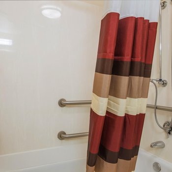 西雅圖機場紅頂客棧