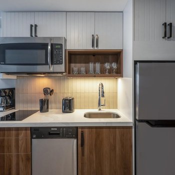 Staybridge Suites Chicago O'Hare - Rosemont