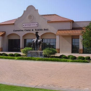 Best Western Plus Christopher Inn  Suites