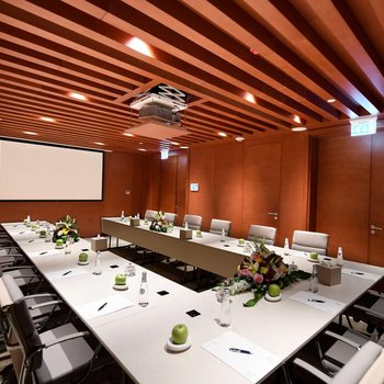 利雅得金色郁金香