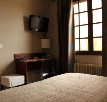 Logis Hôtel le Manoir & Lounge