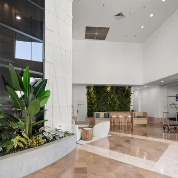 Crowne Plaza Surfers Paradise