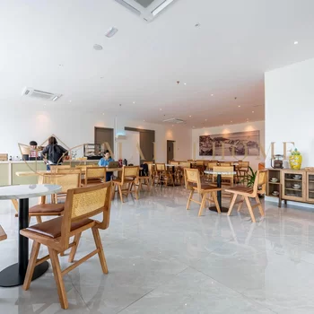 哥打基納巴魯尊享海灣套房酒店