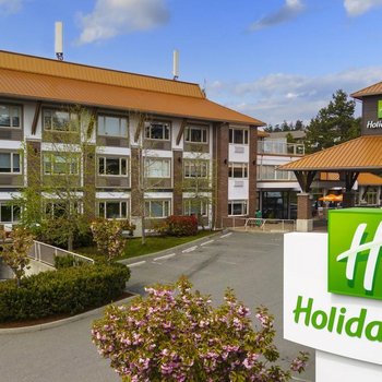 Holiday Inn Victoria – Elk Lake