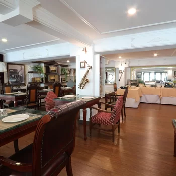 暹羅香榭麗舍大街特色酒店