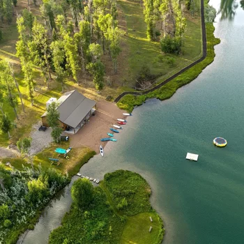 蛇河運動俱樂部的西爾萬旅館