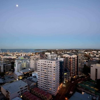 卡德蘭特酒店及套房