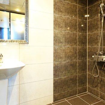 Busan Oncheonjang Hotel Carino