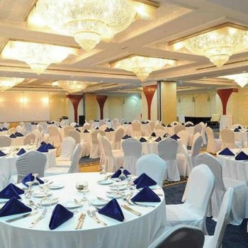 迪拜星期日國際假日酒店