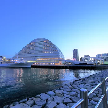 Kobe Meriken Park Oriental Hotel