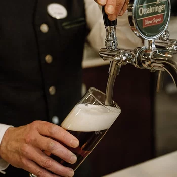 愛澤佐格萊納酒店