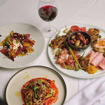 Radisson on Flagstaff Gardens Melbourne