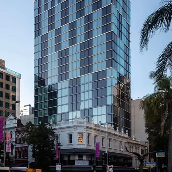 布里斯班伊麗莎白街宜必思尚品酒店
