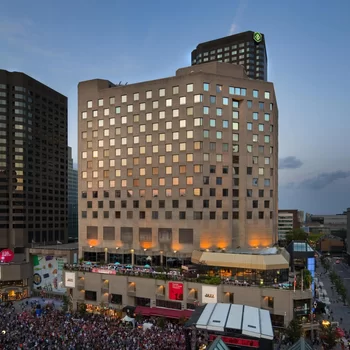 蒙特利爾希爾頓逸林酒店