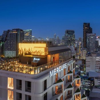 Mercure Bangkok Surawong