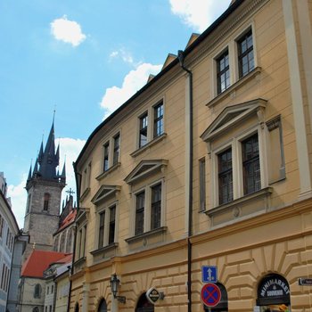 邁特默非斯酒店