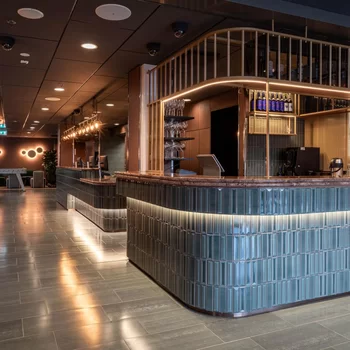 赫爾辛基斯堪的克車站酒店