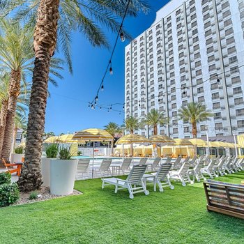 OYO Hotel and Casino Las Vegas