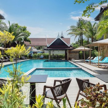 Howard Johnson by Wyndham Phuket Naiyang