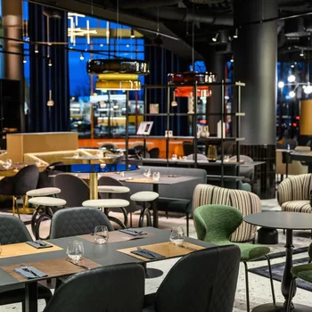 雅高芮族-布達佩斯體育場酒店