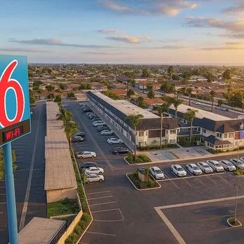 Motel 6 Westminster, CA - North