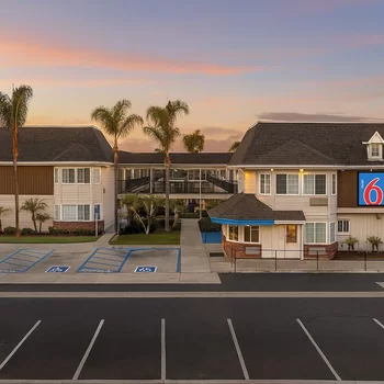 Motel 6 Westminster, CA - North