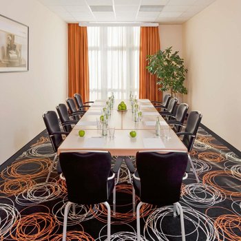 Mövenpick Hotel Nürnberg Airport