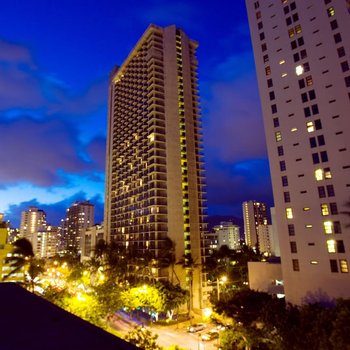 Waikiki Beach Marriott Resort & Spa