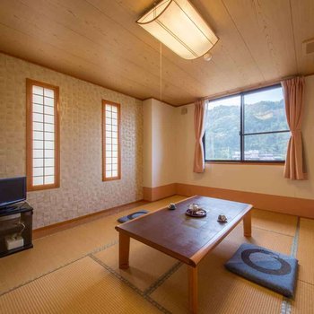 三國屋日式旅館