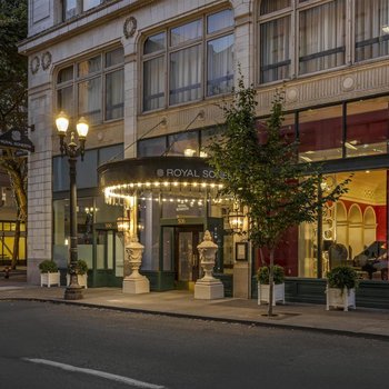 波特蘭皇家索內斯塔市中心酒店