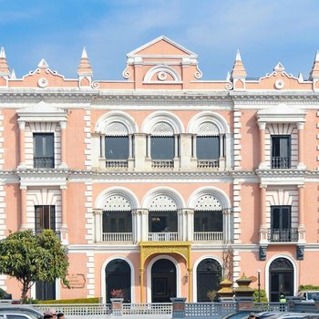 雅克和雪人酒店