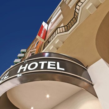 斯圖加特城市大道酒店