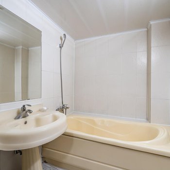 Busan Yeongdo Taejong Parktel