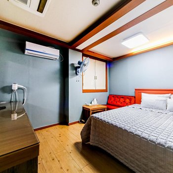 Busan Yeongdo Taejong Parktel