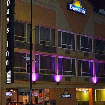 Days Inn by Wyndham Ottawa