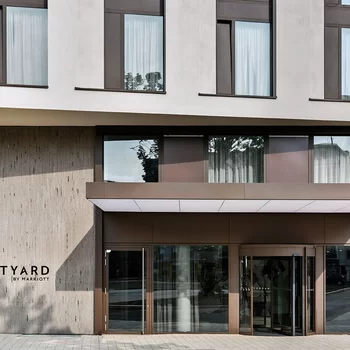 Courtyard Hamburg City