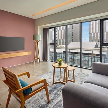 西貢南諾富特生活酒店