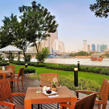 宜必思曼谷河濱酒店