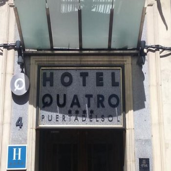 Quatro Puerta del Sol