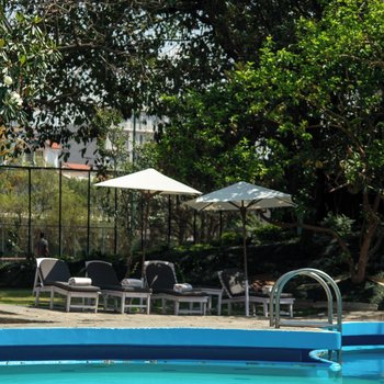 雅克和雪人酒店