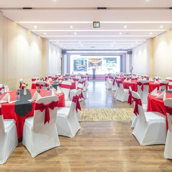 Swiss Lenana Mount Hotel