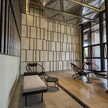 瑪娜瑪娜米勒廣場套房酒店