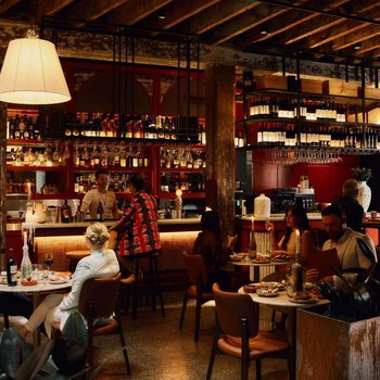 Hotel Woolstore 1888, Sydney - Handwritten Collection