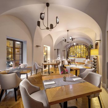 瑪美森-雷吉娜酒店