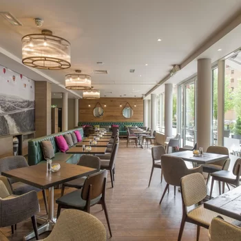 布里斯托爾市中心希爾頓花園酒店