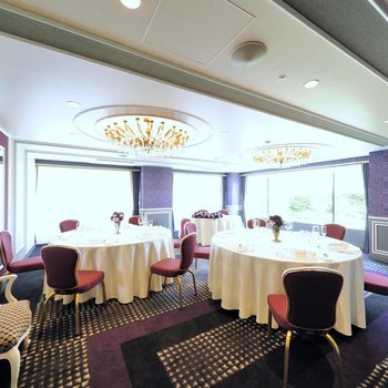 橫濱玫瑰世尊酒店