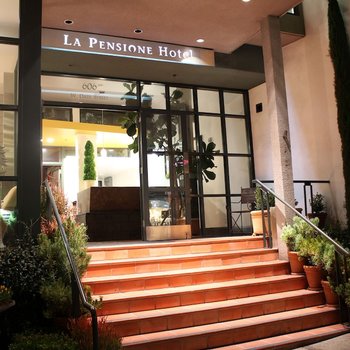 La Pensione Hotel