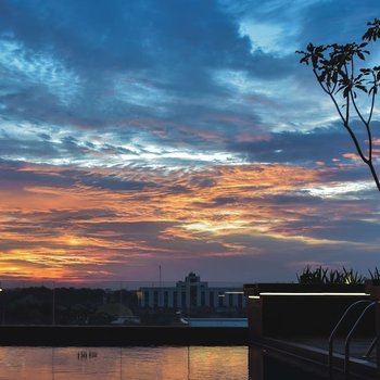 Golden Tulip Essential Tangerang
