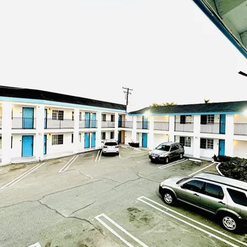 Casa Blanca 酒店及套房橙市