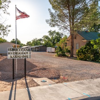 Hurricane Hideaway Lodging